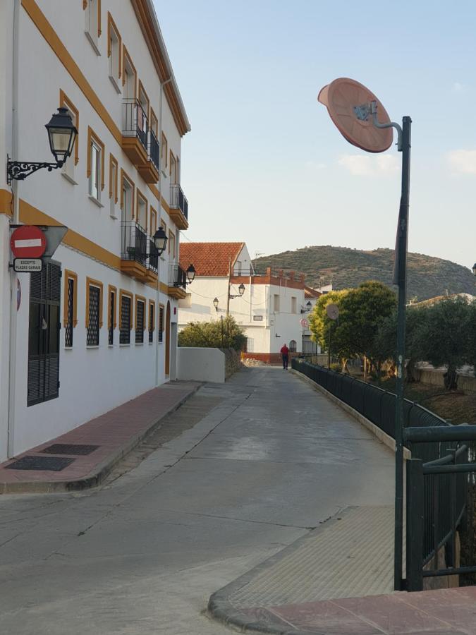 Apartamento En Cuevas Del Becerro Екстериор снимка