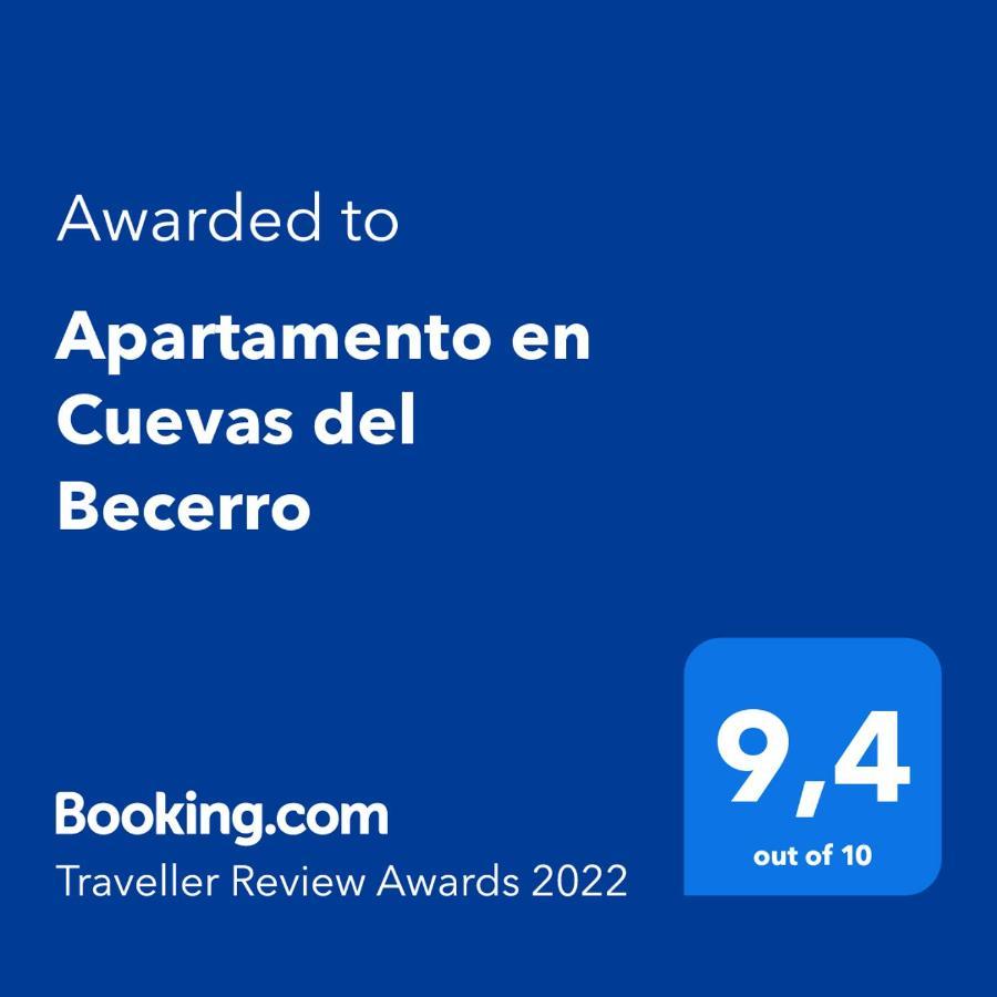 Apartamento En Cuevas Del Becerro Екстериор снимка